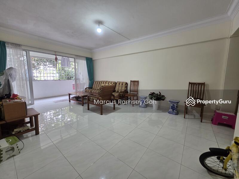 Prop-GPT: Apartment: D15 Marine Parade Neptune Court