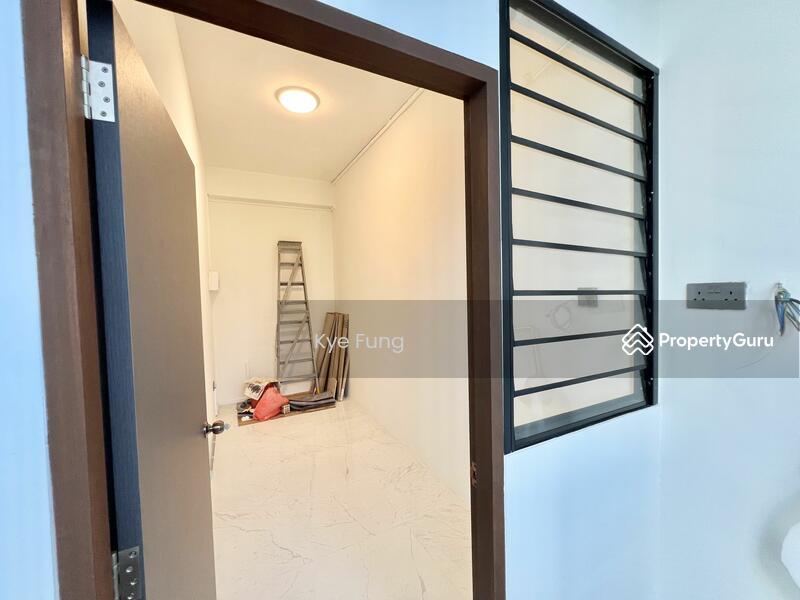 Tanjong Katong Road Walk-up Apartment- 1min to KINEX