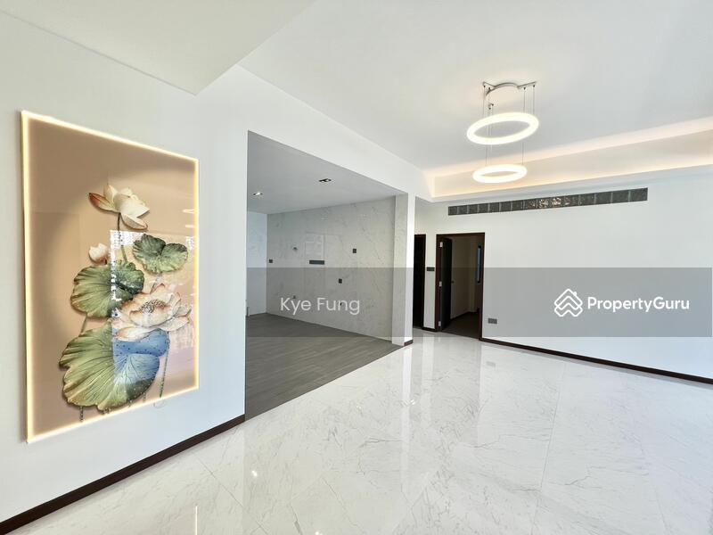 Tanjong Katong Road Walk-up Apartment- 1min to KINEX