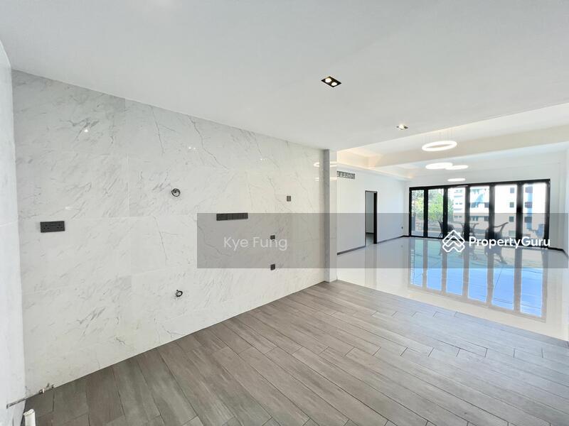 Tanjong Katong Road Walk-up Apartment- 1min to KINEX