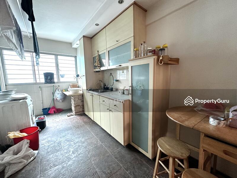 237 Serangoon Avenue 3