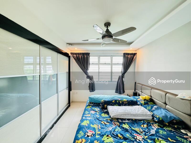 424D Yishun Avenue 11