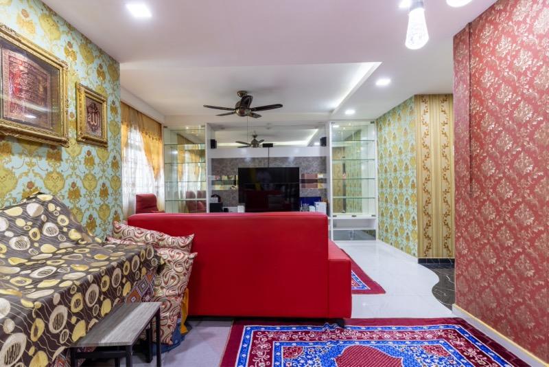 Prop-GPT: HDB Apartment: D19 Sengkang 4A Cnr Rivervale St Blk 129 #11