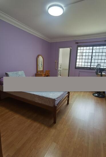 627 Yishun Street 61 HDB Apartment For Sale, $595,000, 3 Bed 2 Bath 1,130 sqft $527.00 psf