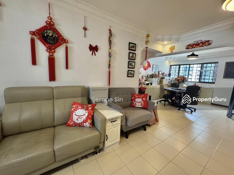 260 Jurong East Street 24 HDB Flat | D22 Jurong | Prop-GPT the AI-Powered Property Guru