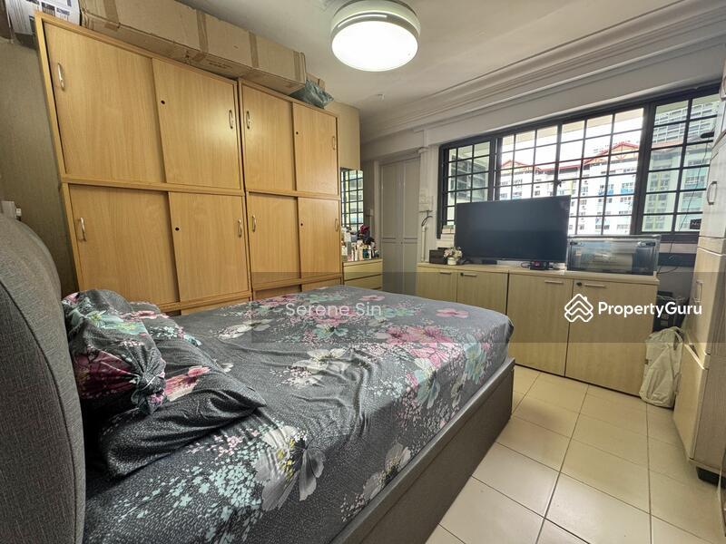 260 Jurong East Street 24