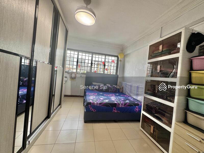 260 Jurong East Street 24