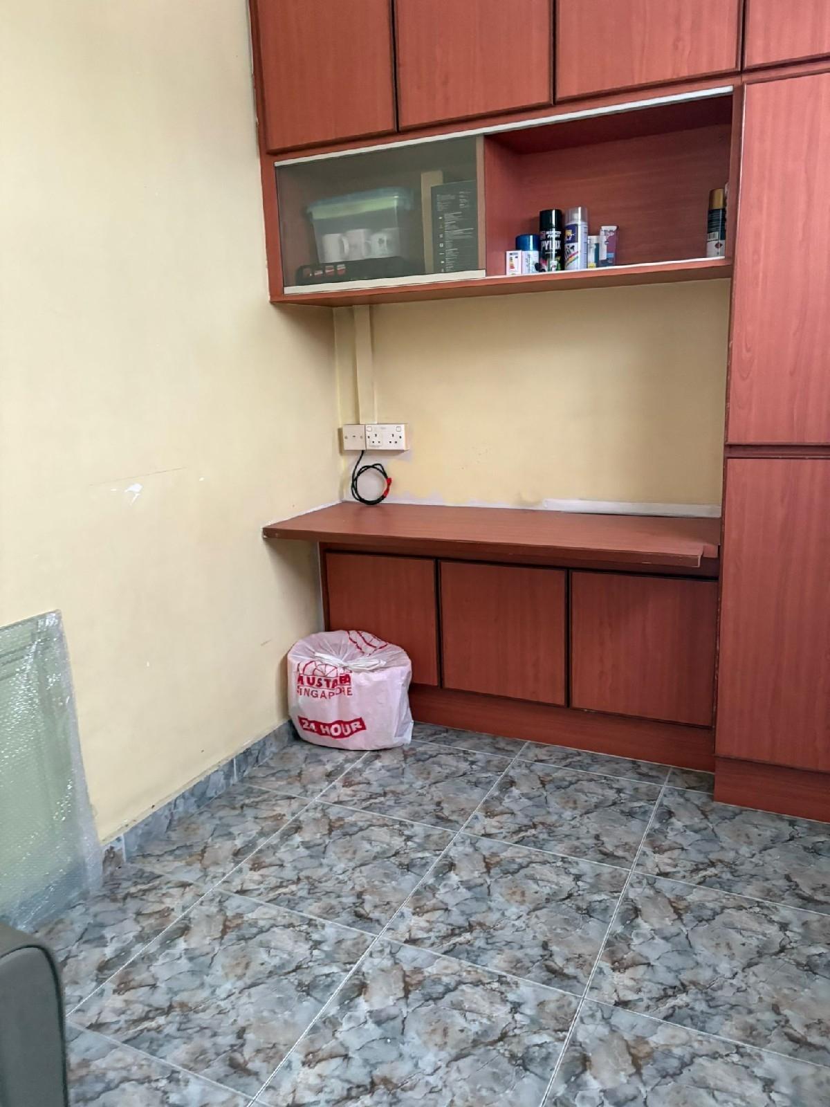 606 Yishun Street 61 HDB Apartment For Sale, $899,999, 4 Bed 2 Bath 1,485 sqft $606.00 psf