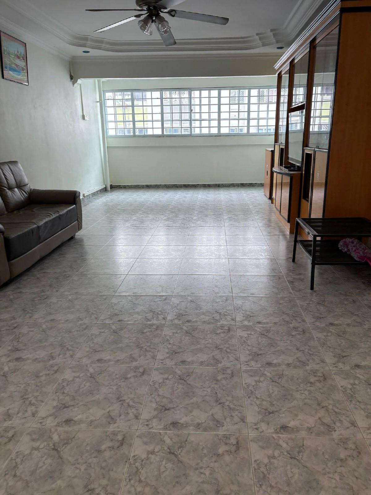 606 Yishun Street 61 HDB Apartment For Sale, $899,999, 4 Bed 2 Bath 1,485 sqft $606.00 psf