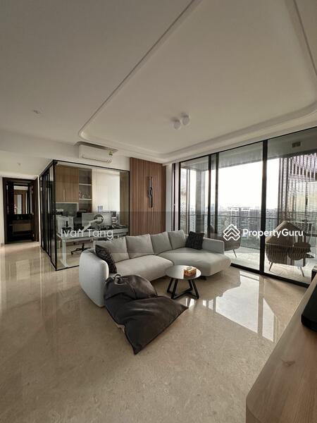 Prop-GPT: Condominium: D15 Amber Road Meyer Mansion