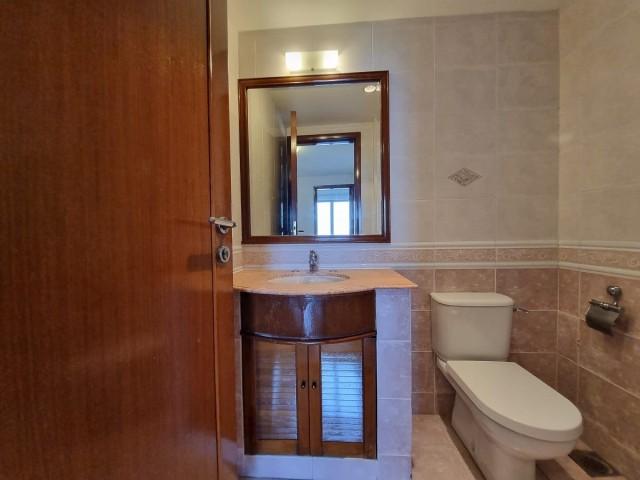 The Bayshore Condominium For Sale, $2,400,0001,432 sqft $1,676.00 psf