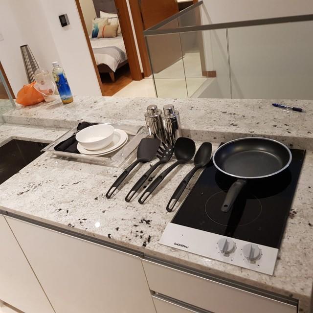 Seahill Condominium For Sale, $4,814,7833,574 sqft $1,347.00 psf