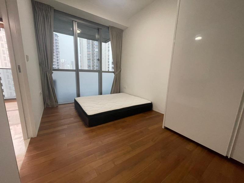 Amber Park Condominium For Sale, $1,450,000, 1 Bed 1 Bath 484 sqft $2,996.00 psf