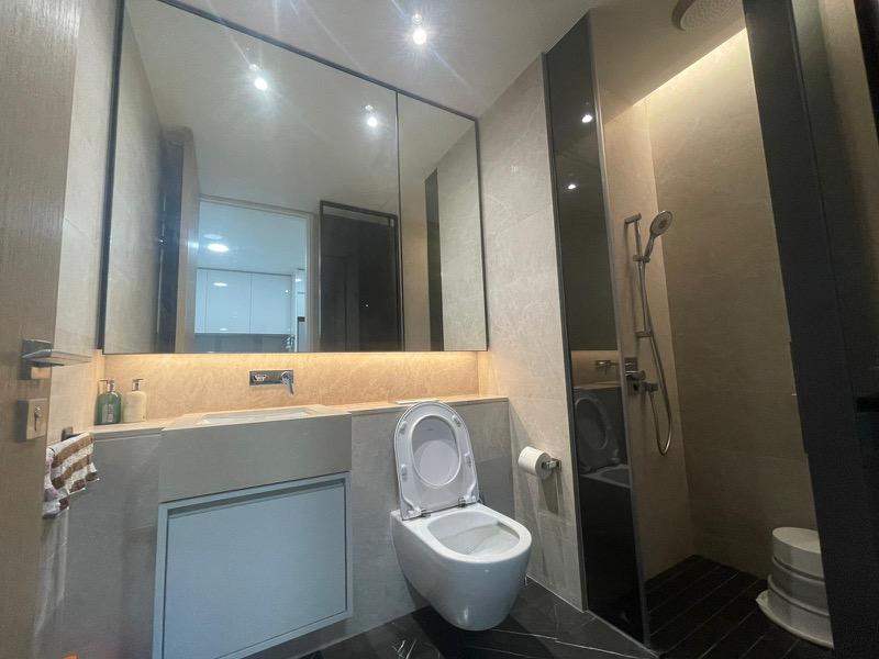 Amber Park Condominium For Sale, $1,450,000, 1 Bed 1 Bath 484 sqft $2,996.00 psf