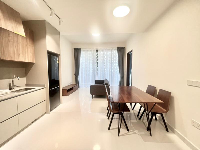 Prop-GPT: Condominium: D10 Holland Parksuites