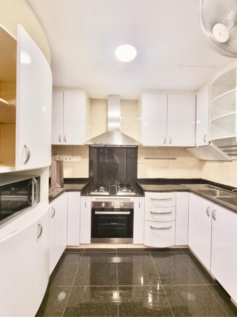 River Place Condominium For Sale, $4,000,000, 4 Bed 3 Bath 2,067 sqft $1,935.00 psf