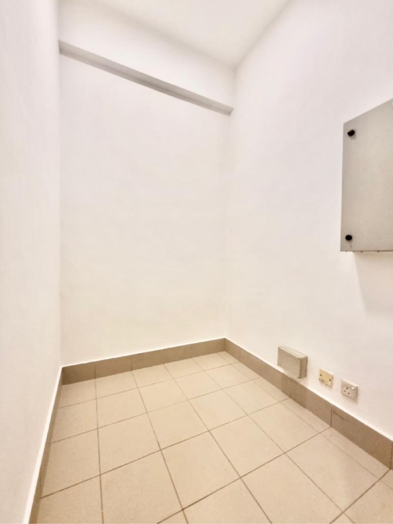 River Place Condominium For Sale, $4,000,000, 4 Bed 3 Bath 2,067 sqft $1,935.00 psf