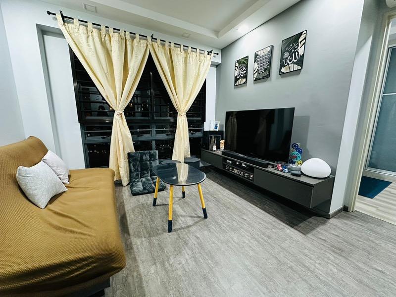 Prop-GPT: HDB Apartment: D03 Queenstown 94 Dawson Road