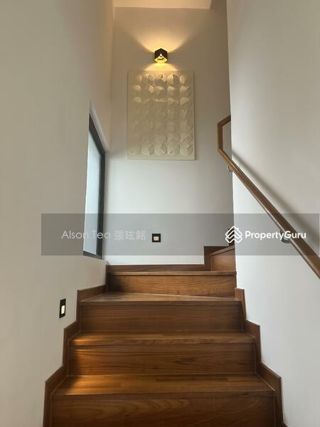 Prop-GPT: Terrace: D17 Changi Village Coasta Villas