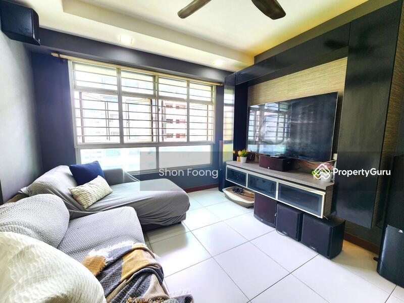 Prop-GPT: HDB Flat: D27 Yishun 426C Yishun Avenue 11