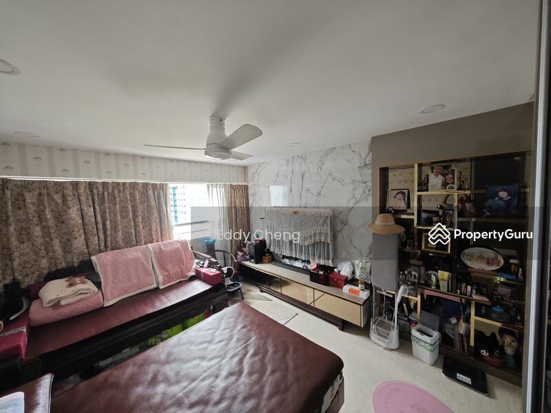 Prop-GPT: HDB Flat: D27 Yishun 834 Yishun Street 81
