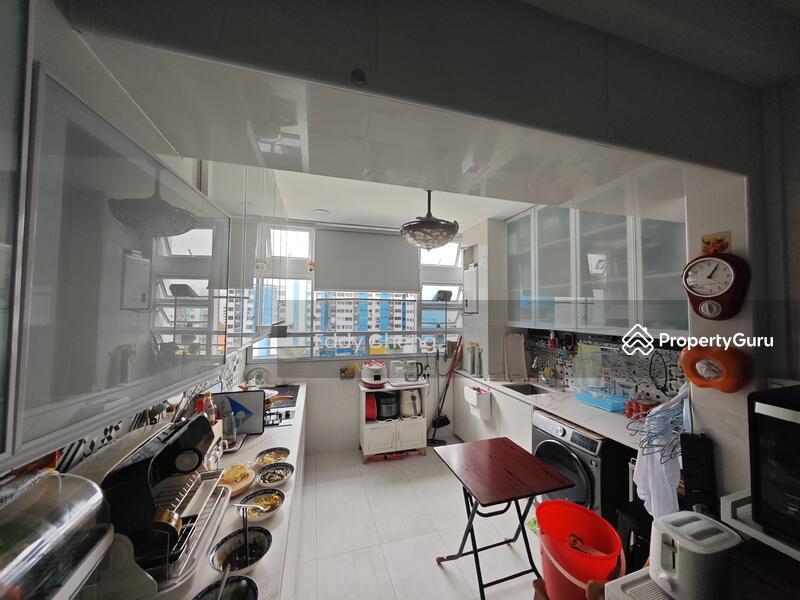 834 Yishun Street 81