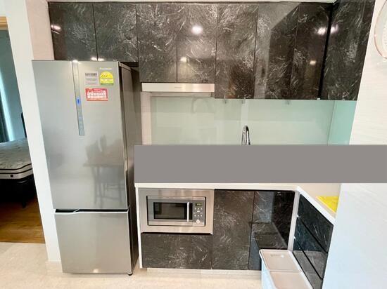 Eight Riversuites Condominium For Sale, $1,288,000, 2 Bed 2 Bath 700 sqft $1,840.00 psf