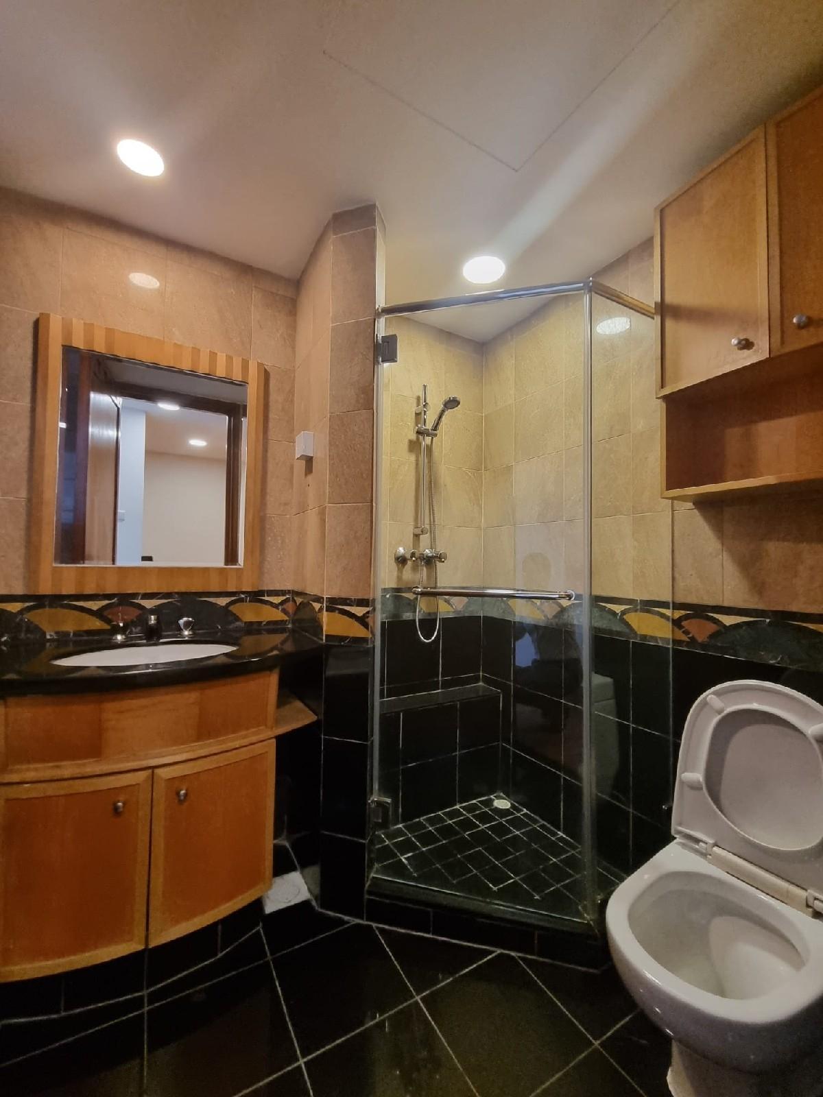 River Place Condominium For Sale, $4,134,000, 4 Bed 4 Bath 2,067 sqft $2,000.00 psf