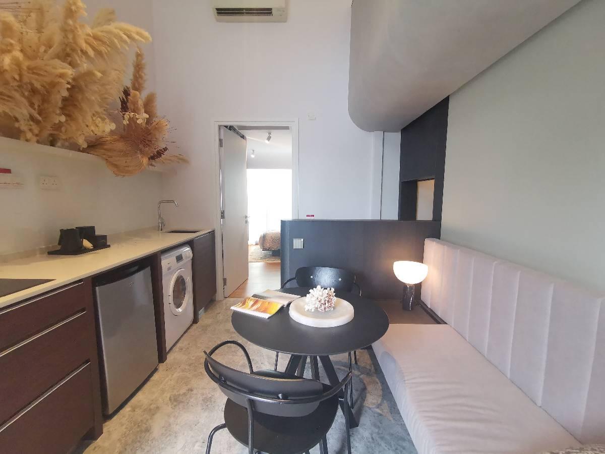 Prop-GPT: Condominium: D05  Bijou