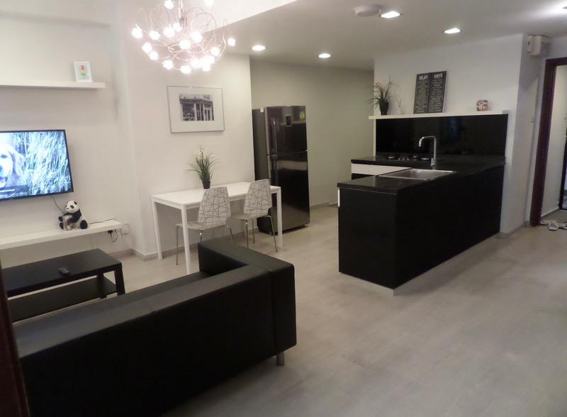 International Plaza Apartment For Sale, $1,510,000, 3 Bed 3 Bath 1,033 sqft $1,462.00 psf