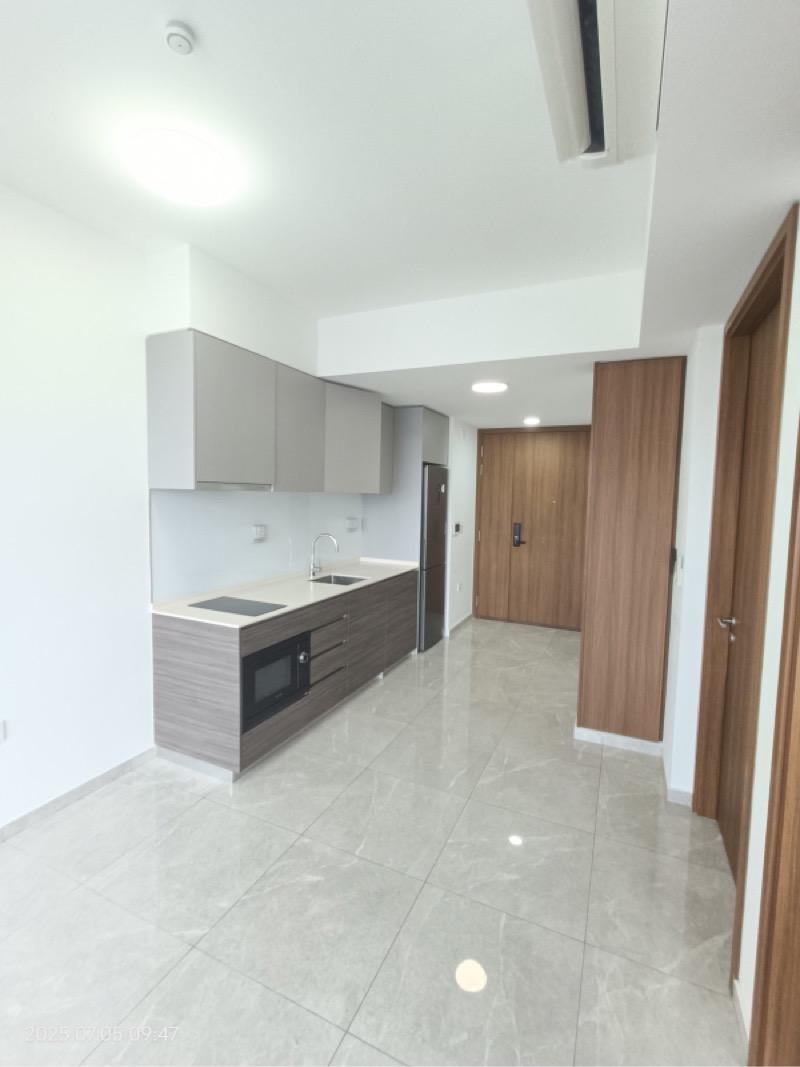 Stirling Residences Condominium For Sale, $1,128,000, 1 Bed 1 Bath 441 sqft $2,558.00 psf