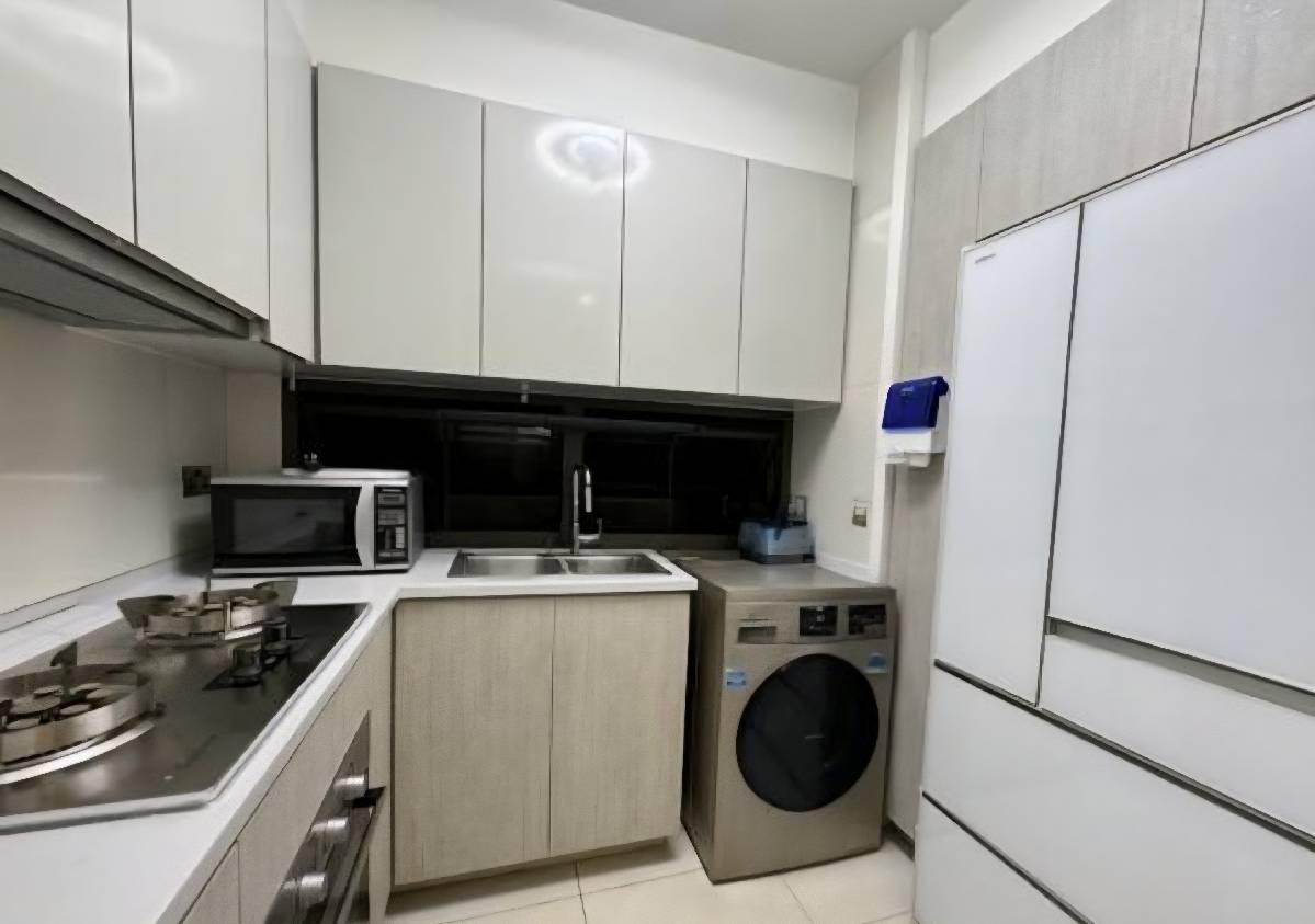 The Wisteria Condominium For Sale, $1,280,000, 3 Bed 2 Bath 969 sqft $1,321.00 psf