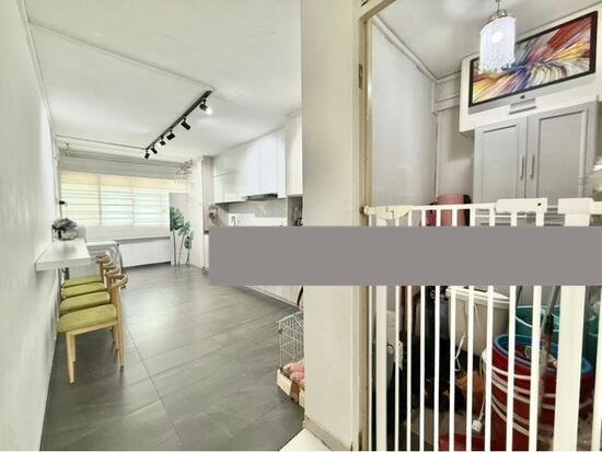215 Serangoon Avenue 4 HDB Apartment For Sale, $599,999, 3 Bed 2 Bath 96 sqft $6,250.00 psf