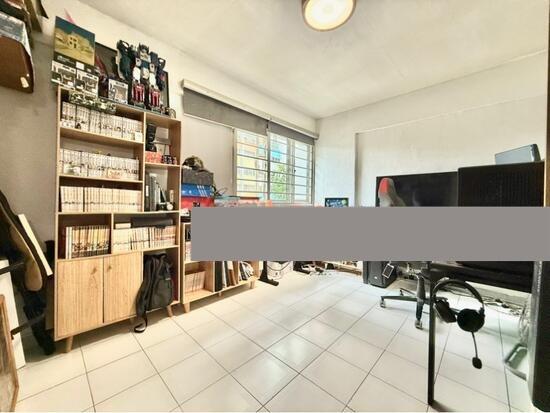 215 Serangoon Avenue 4 HDB Apartment For Sale, $599,999, 3 Bed 2 Bath 96 sqft $6,250.00 psf