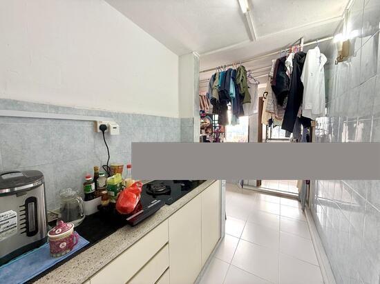28 Hoy Fatt Road HDB Apartment For Sale, $325,000, 2 Bed 1 Bath 505 sqft $644.00 psf