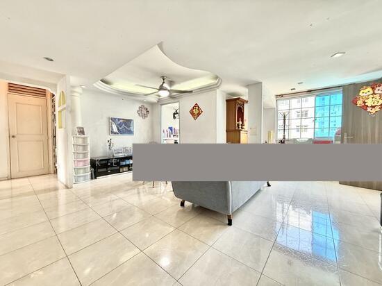 Prop-GPT: HDB Apartment: D27 Yishun 427 Yishun Avenue 11