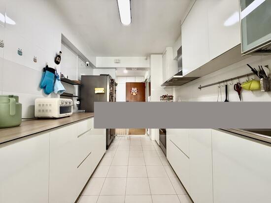 511A Yishun Street 51 HDB Apartment For Sale, $738,999, 3 Bed 2 Bath 1,216 sqft $608.00 psf