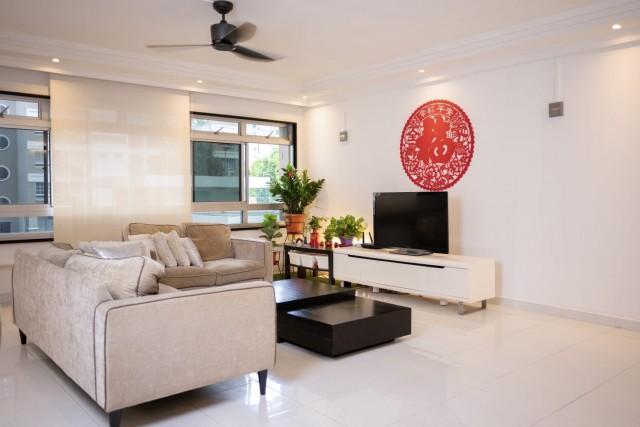 Prop-GPT: HDB Apartment: D18 Pasir Ris 230 Pasir Ris Street 21
