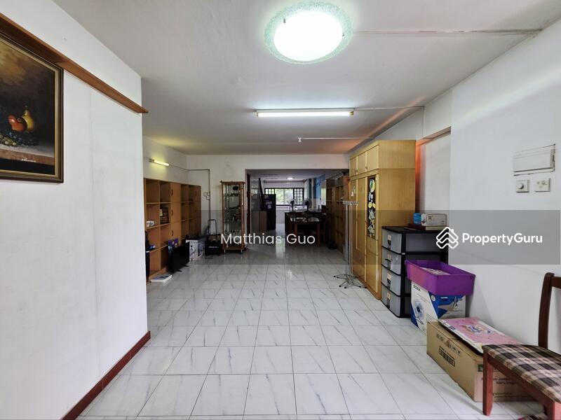Prop-GPT: HDB Flat: D20 Ang Mo Kio 607 Ang Mo Kio Avenue 4