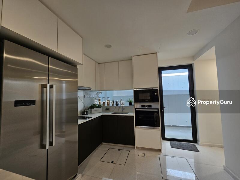 Orchard Road Luxury 5300sf Park 2-3 Cars