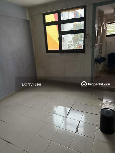 Prop-GPT: HDB Flat: D13  39 Circuit Road