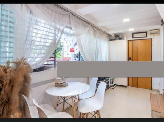 123 Yishun Street 11 HDB Apartment For Sale, $460,000, 2 Bed 2 Bath 872 sqft $528.00 psf