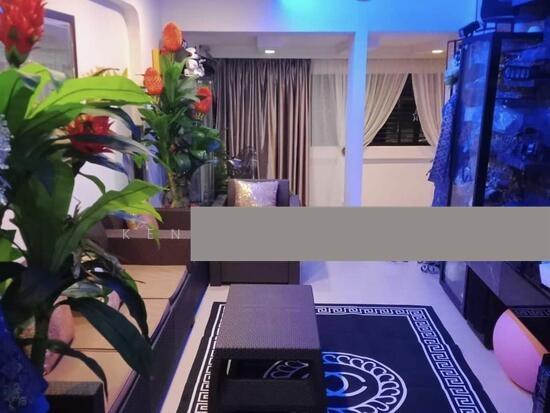 123 Yishun Street 11 HDB Apartment For Sale, $460,000, 2 Bed 2 Bath 872 sqft $528.00 psf