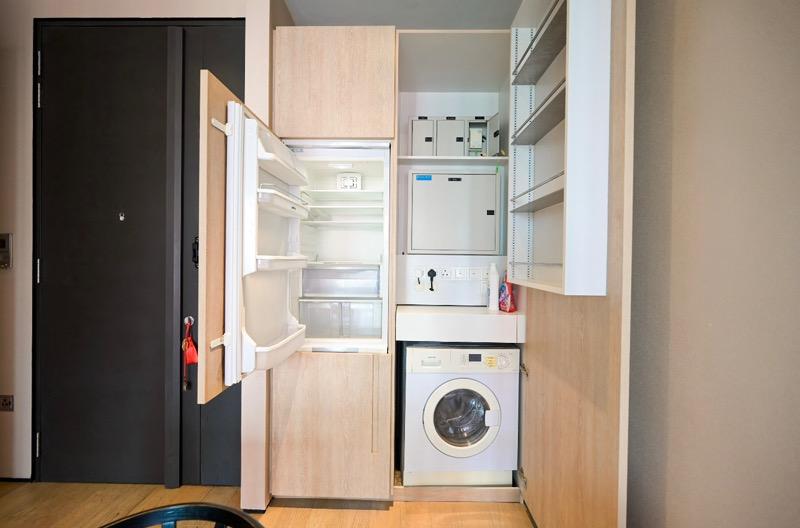 Prop-GPT: Condominium: D09 Leonie Hill OUE Twin Peaks