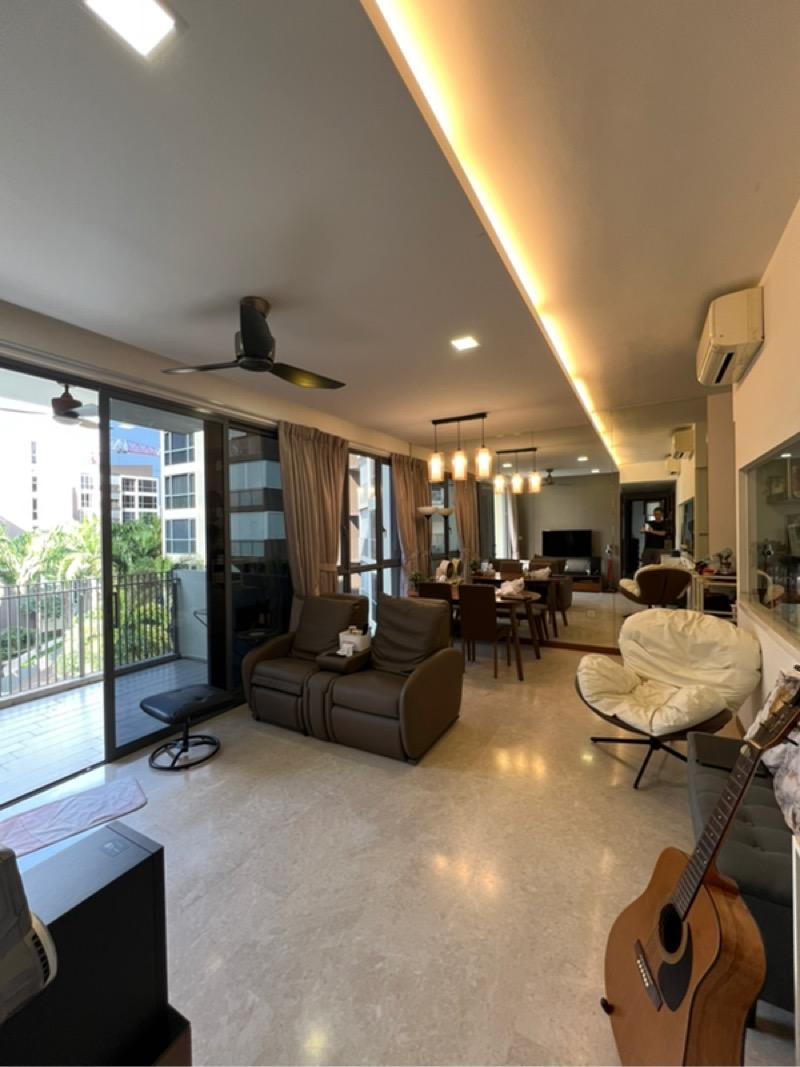 Prop-GPT: Condominium: D17 Loyang Palm Isles