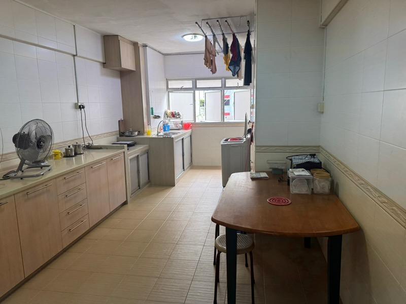 313 Jurong East Street 32 HDB Apartment For Sale, $450,000, 2 Bed 2 Bath 796 sqft $565.00 psf
