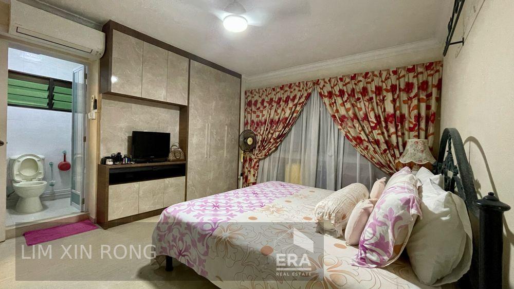 Well Maintained High Floor Em for Sale