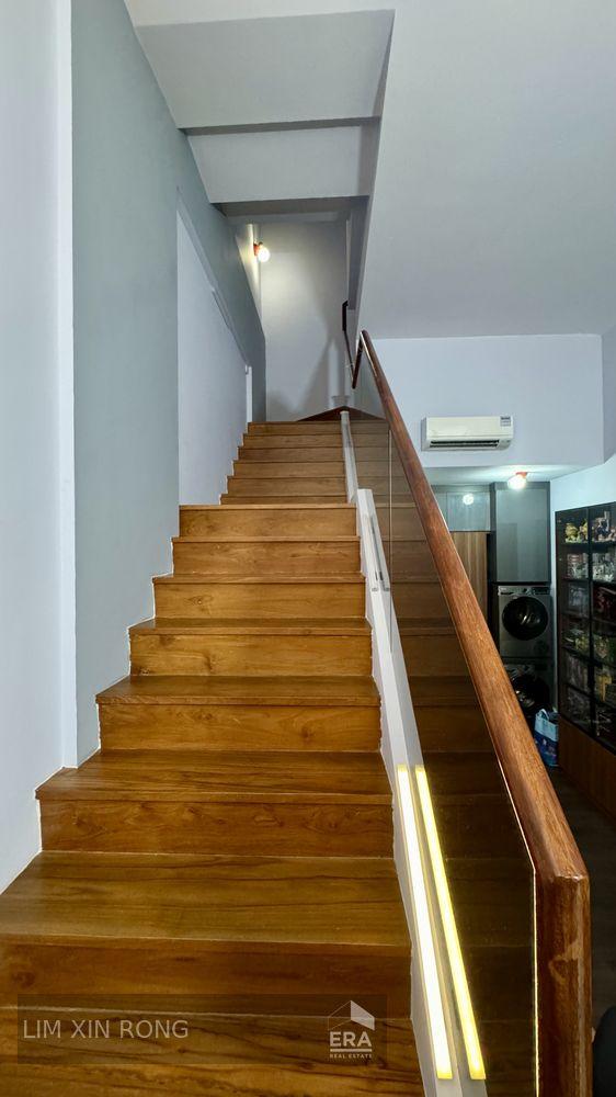 Freehold, Newly Renovated, Move in Condition Penthouse