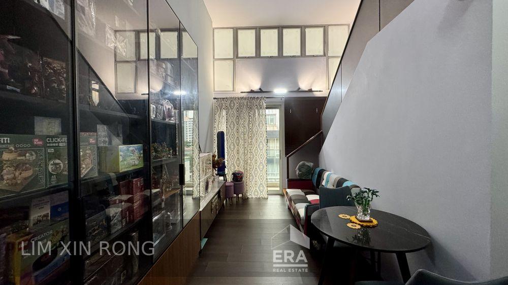 Freehold, Newly Renovated, Move in Condition Penthouse