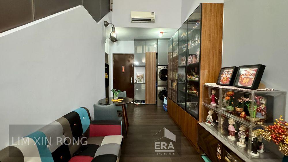 Freehold, Newly Renovated, Move in Condition Penthouse